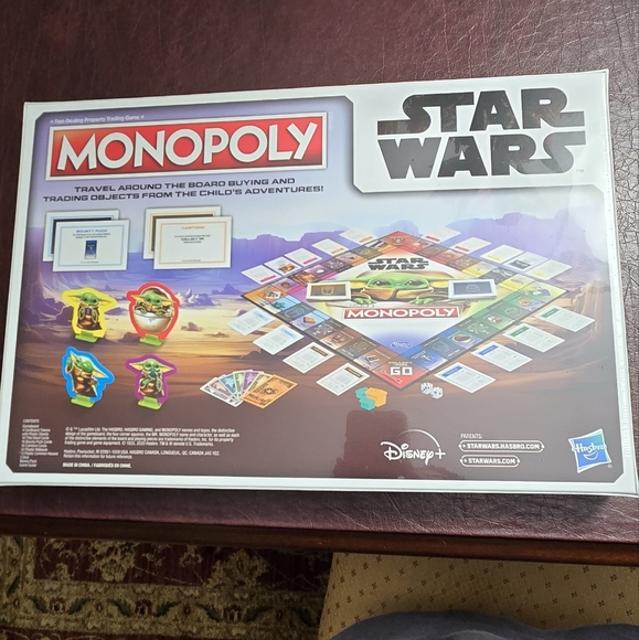 Hasbro Star Wars The Mandalorian The Child Edition Monopoly Board Game - Picture 2 of 7